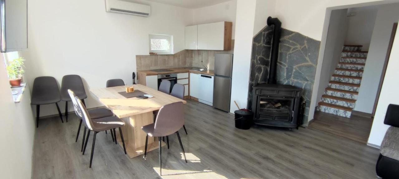 Apartman Lynx On Lake Sabljaci Ogulin Buitenkant foto